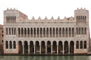 pronounce r palazzo ducale